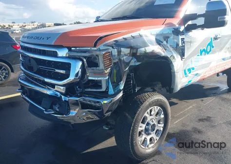 2021 Ford F-250 Lariat из США, поврежденный, VIN 1FT7W2BT7MED66854